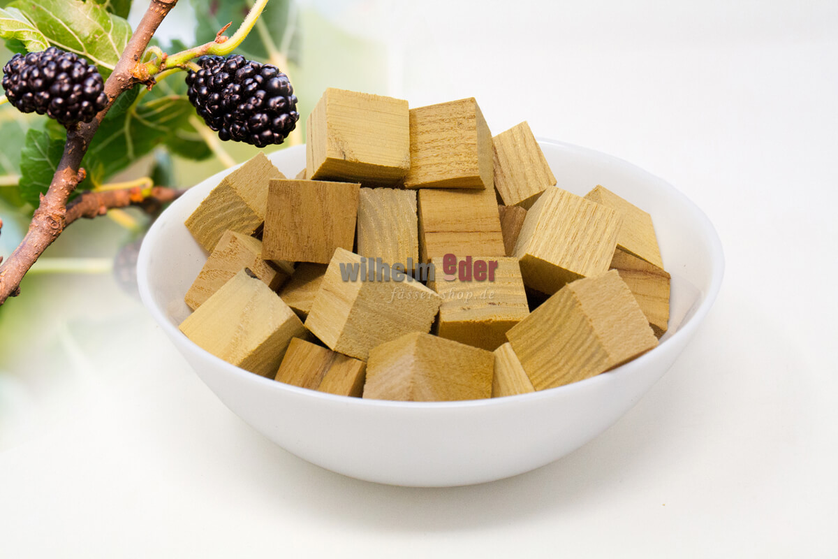 Cubes from mulberry wood
