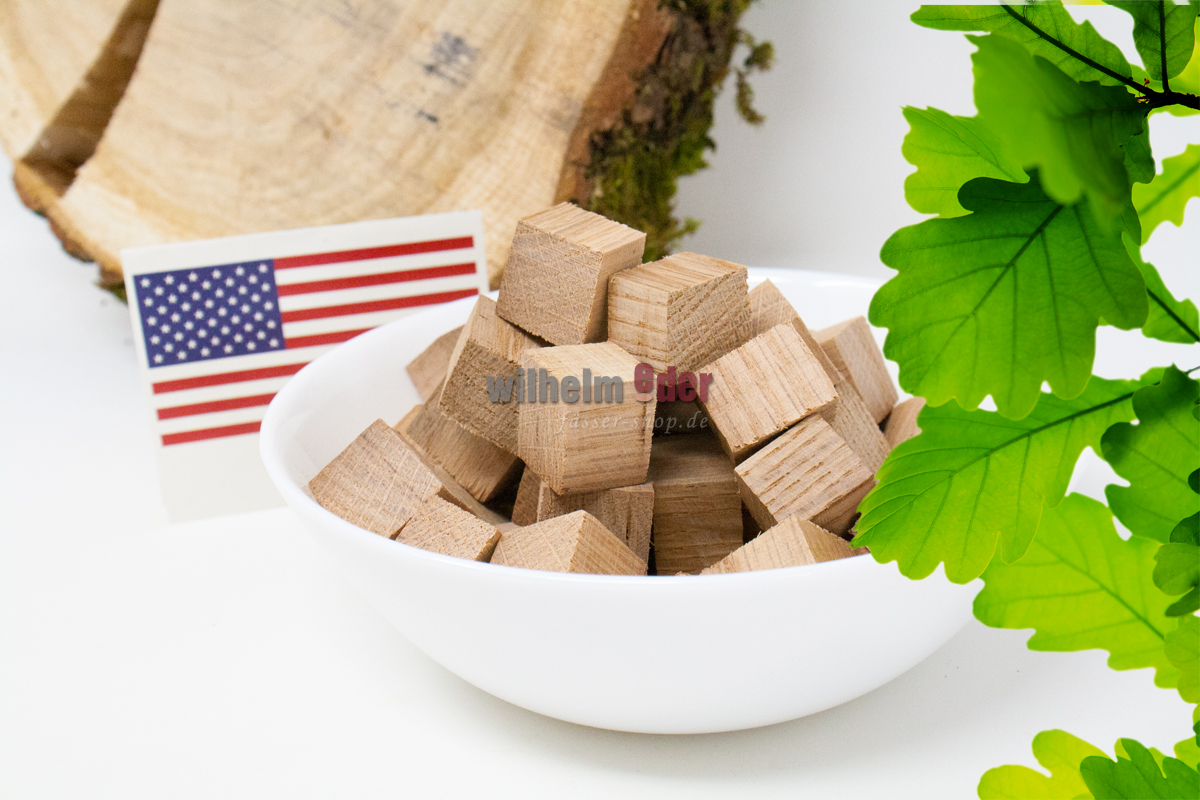 Cubes from oak wood - American not toasted